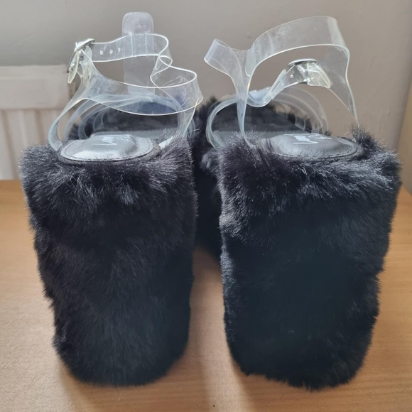 Lemon Drop by Priveleged Black Zahara Platform Sandals - Picture 3 of 4